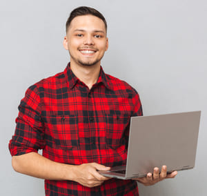 Diseñador web para vacante en agencia amd